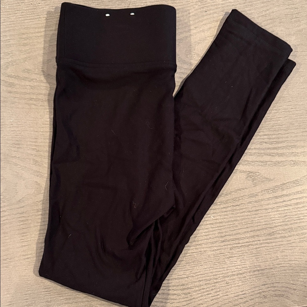 Lou & Grey Black Leggings